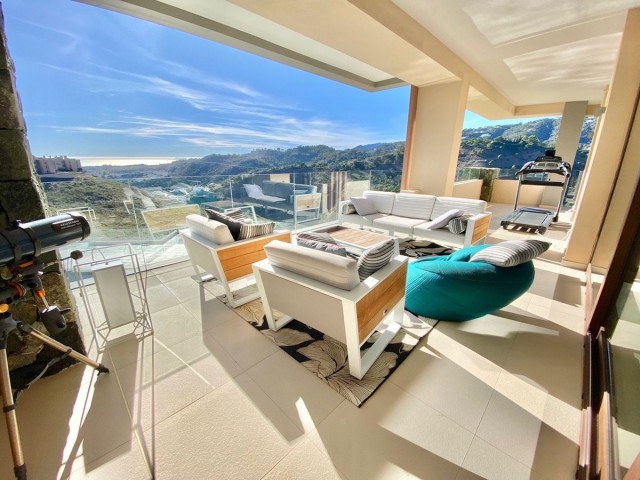 4 Bedrooms Apartment in Benahavís