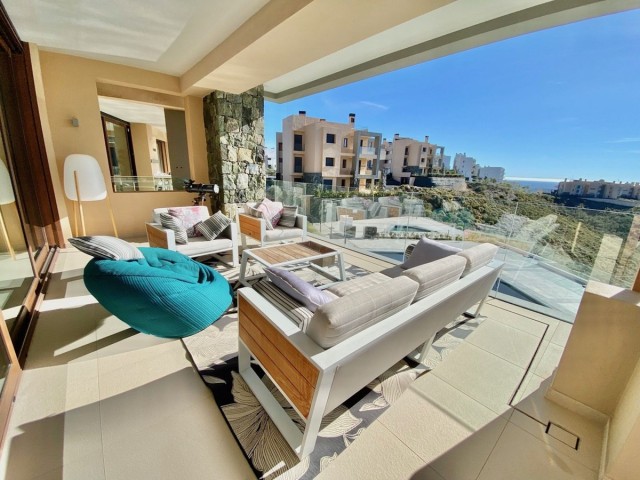 4 Bedrooms Apartment in Benahavís