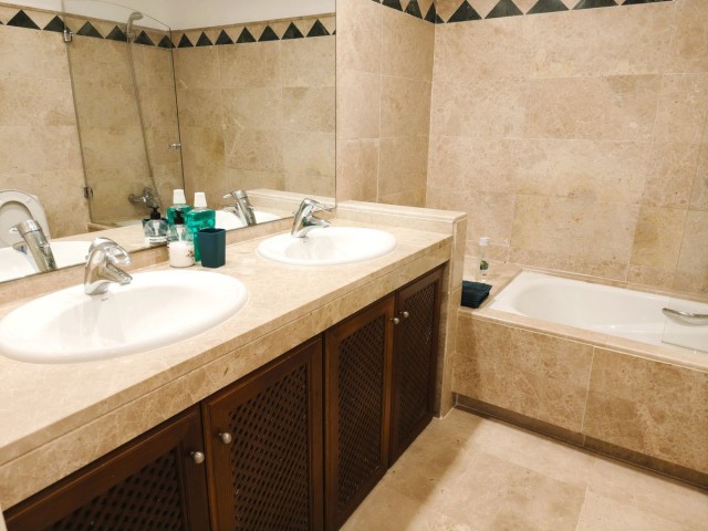 3 Soveroms Leilighet i San Roque Club