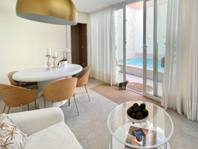 Maison mitoyenne avec 2 Chambres  à Fuengirola