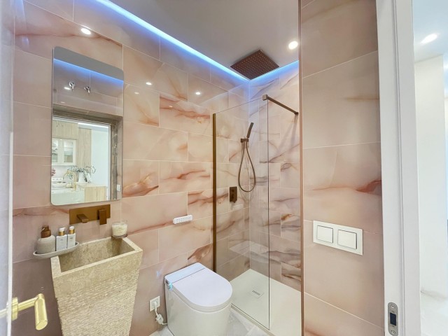 2 Bedrooms Townhouse in Fuengirola