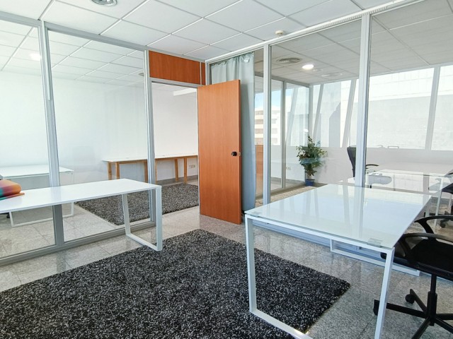 Commercial in Puerto Banús