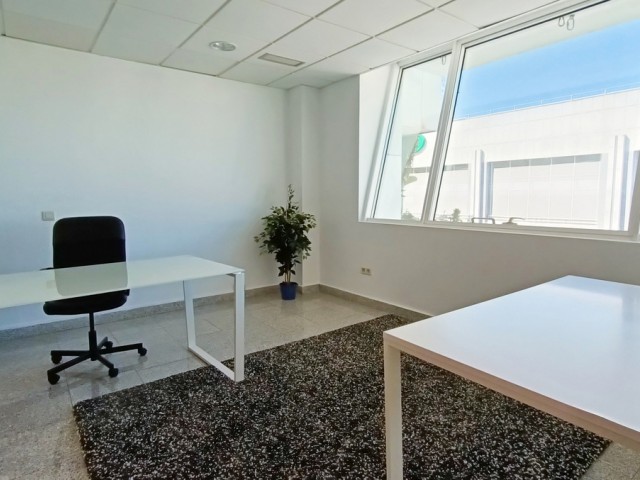 Commercial in Puerto Banús