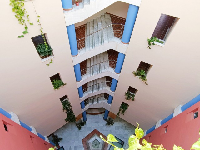 Commercial in Puerto Banús