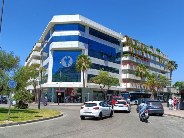 Commercial, Puerto Banús, R5184088