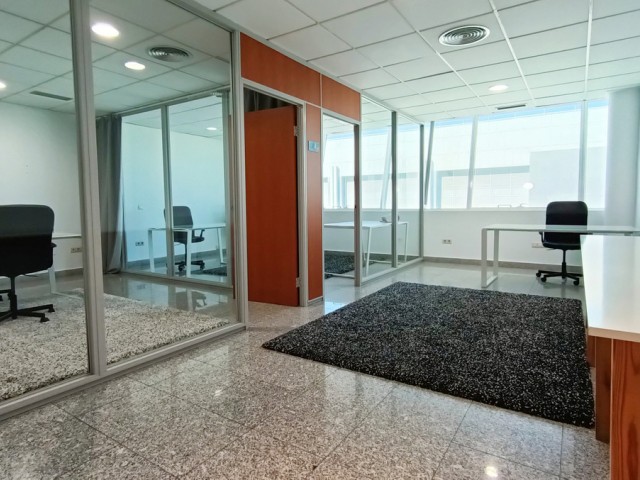 Commercial, Puerto Banús, R5184088