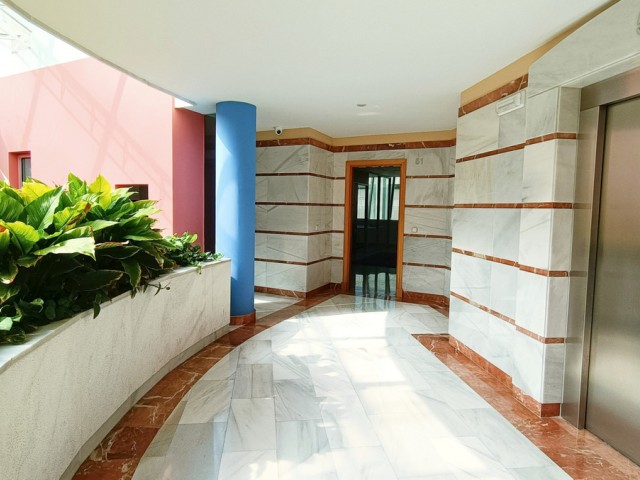 Commercial in Puerto Banús