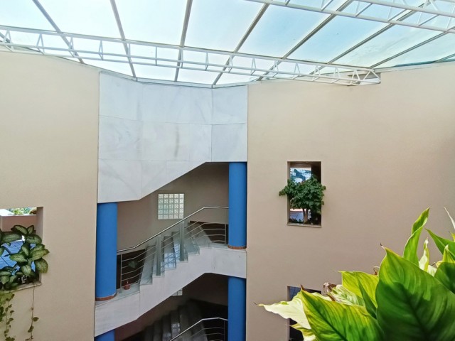 Commercial in Puerto Banús