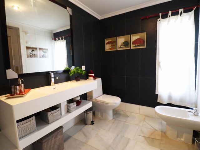 4 Slaapkamer Rijtjeshuis in Atalaya