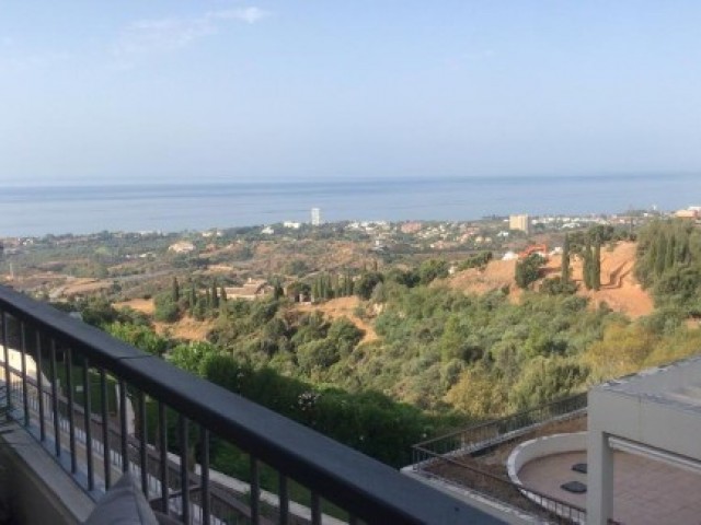 3 Makuuhuoneen Huoneisto Los Monteros