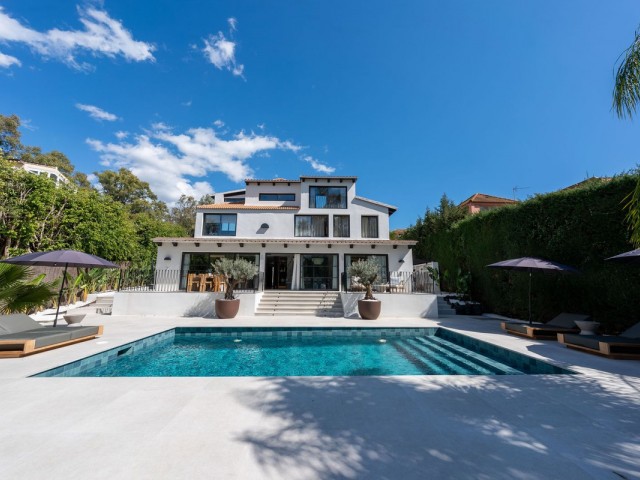 Villa, Nueva Andalucia