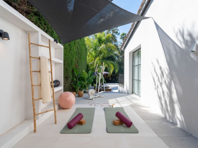 5 Soveroms Villa i Nueva Andalucía