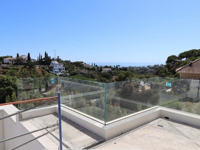 4 Soveroms Villa i Elviria