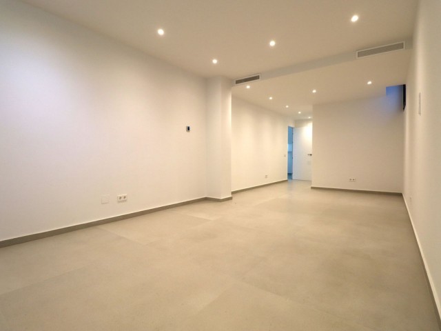 4 Schlafzimmer Villa in Elviria