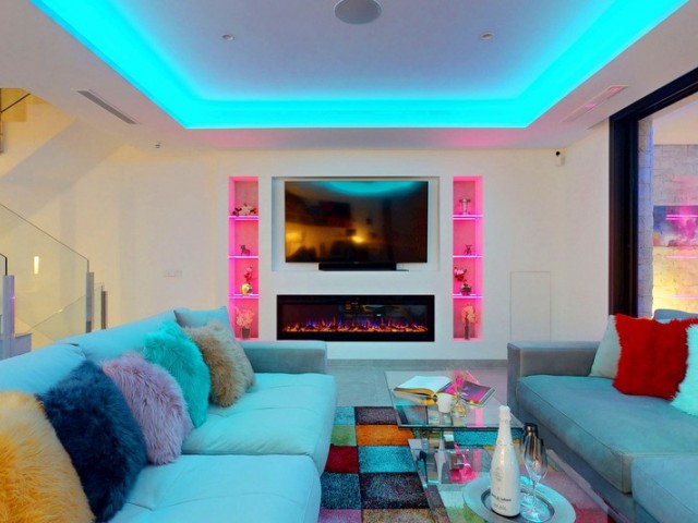 5 Bedrooms Villa in La Cala de Mijas