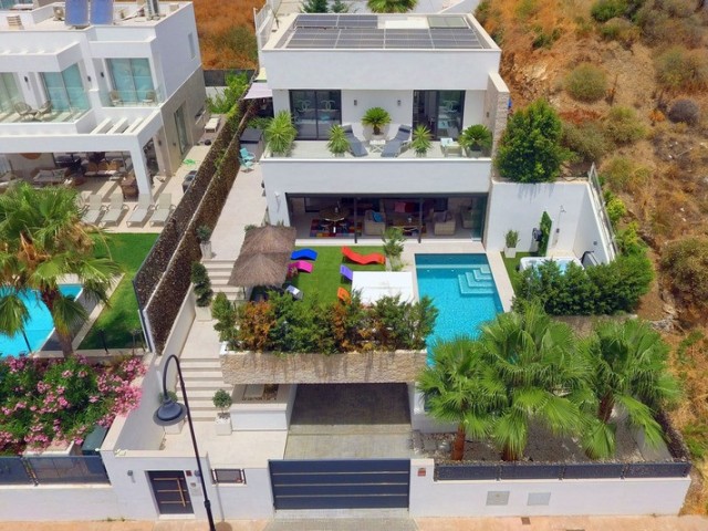 5 Bedrooms Villa in La Cala de Mijas