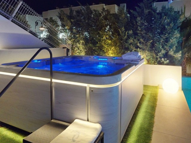 5 Bedrooms Villa in La Cala de Mijas