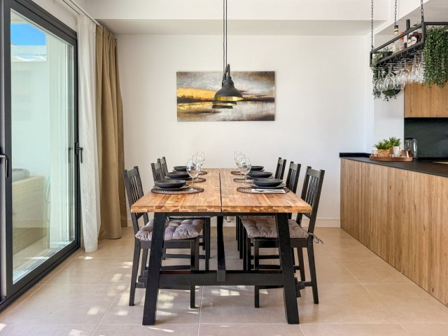 3 Bedrooms Townhouse in El Paraiso