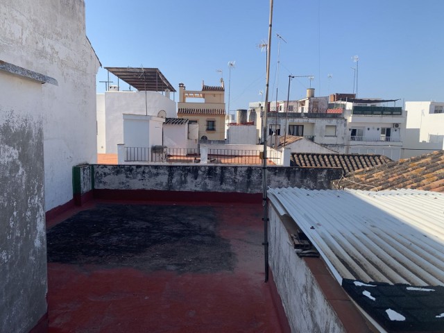 4 Bedrooms Townhouse in Estepona