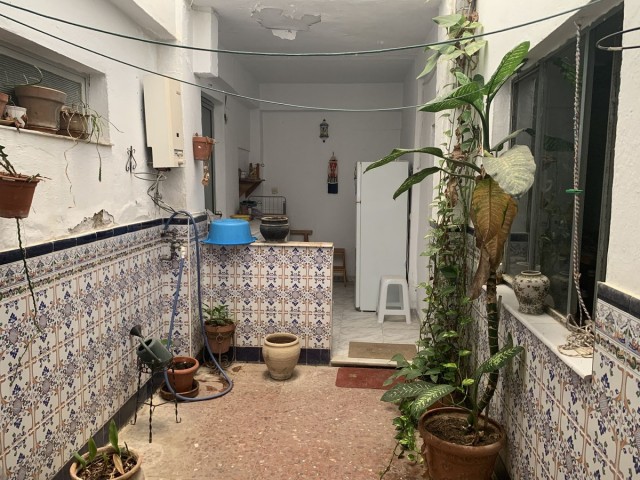 4 Bedrooms Townhouse in Estepona