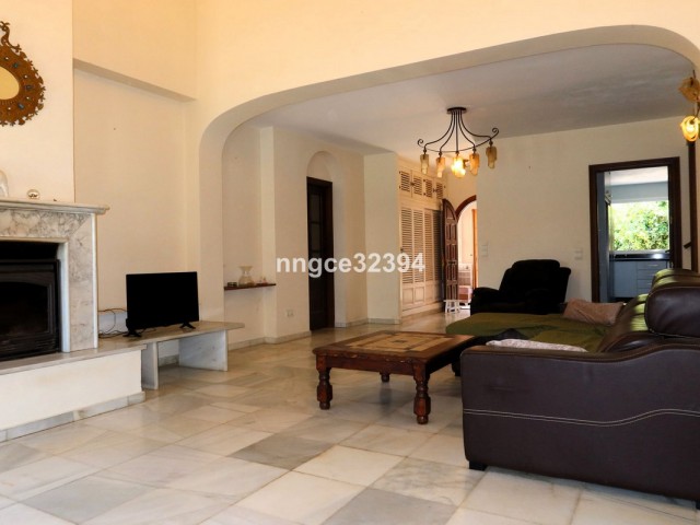 Villa avec 7 Chambres  à Sotogrande