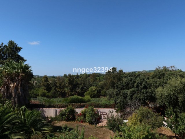 7 Bedrooms Villa in Sotogrande