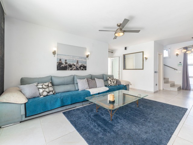 3 Bedrooms Villa in Costalita