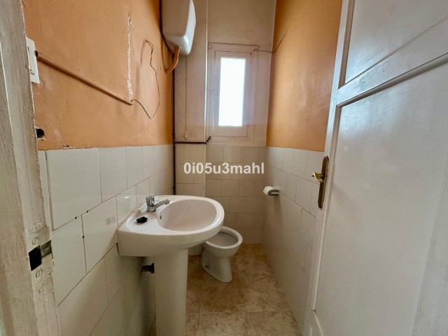 4 Bedrooms Apartment in Málaga