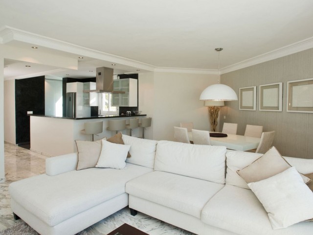 Kattohuoneisto Marbella