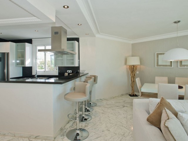 Kattohuoneisto Marbella