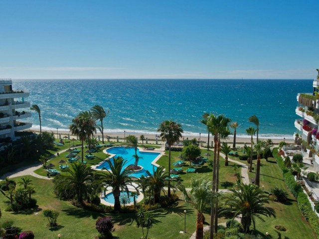 Kattohuoneisto Marbella