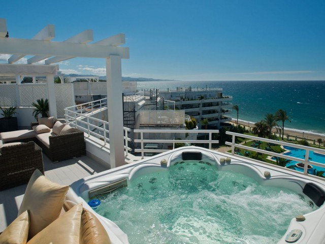 Kattohuoneisto Marbella