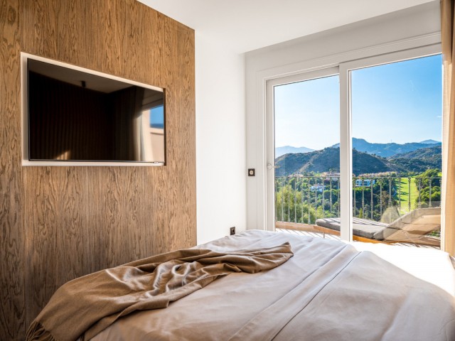 3 Bedrooms Townhouse in Benahavís