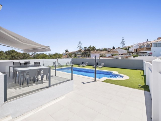 Villa avec 5 Chambres  à El Faro