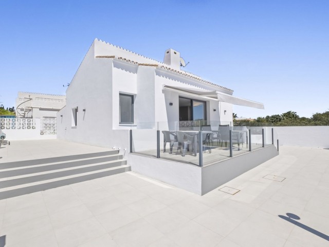 Villa avec 5 Chambres  à El Faro