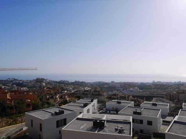 5 Bedrooms Townhouse in Riviera del Sol