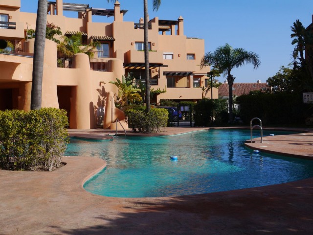 5 Bedrooms Townhouse in Riviera del Sol