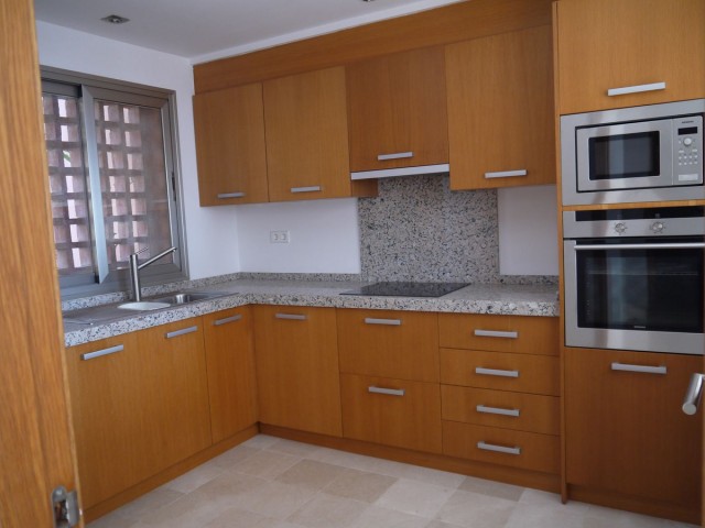 5 Bedrooms Townhouse in Riviera del Sol