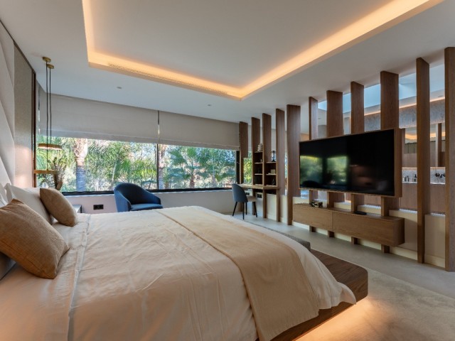 5 Bedrooms Villa in Hacienda Las Chapas