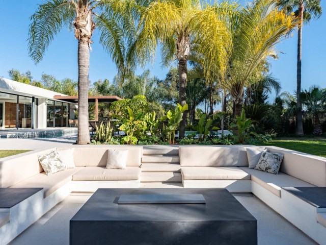 5 Bedrooms Villa in Hacienda Las Chapas