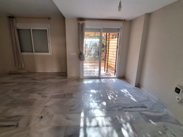 3 Bedrooms Townhouse in Calahonda