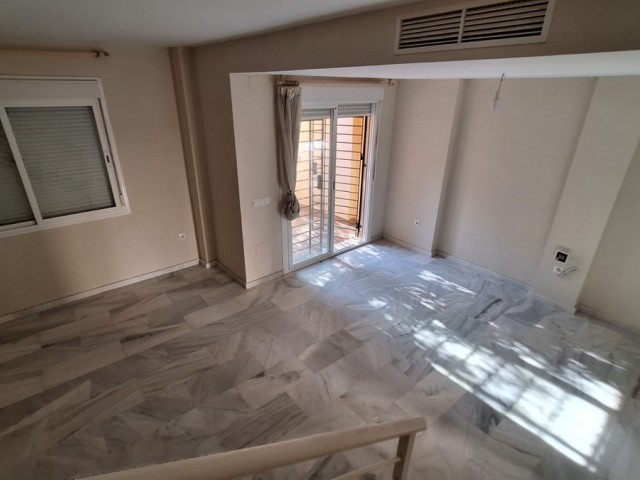 3 Bedrooms Townhouse in Calahonda