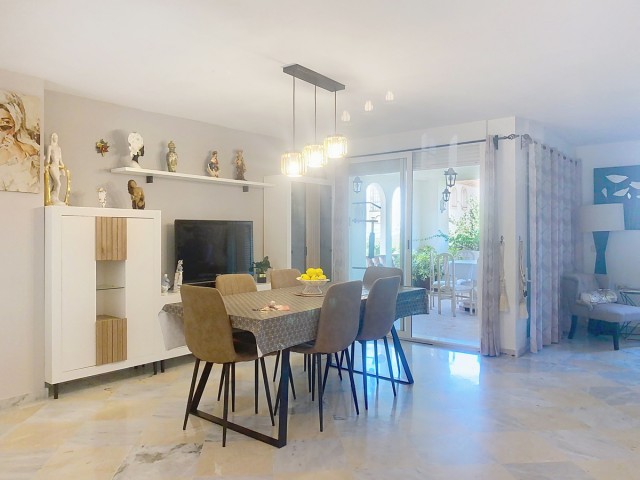 Villa avec 4 Chambres  à Guadalmina Alta