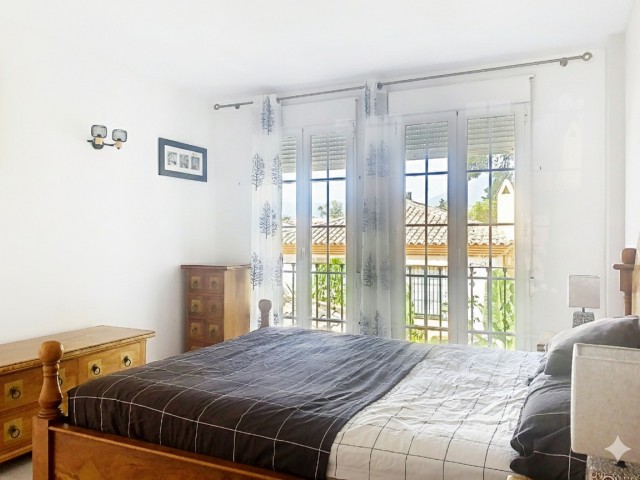 Villa avec 4 Chambres  à Guadalmina Alta