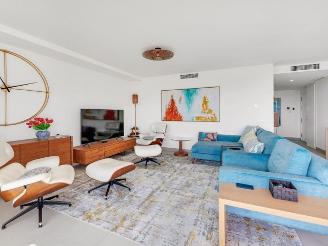 2 Bedrooms Apartment in Calanova Golf