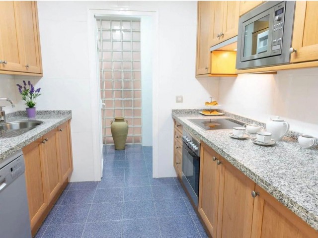 3 Bedrooms Apartment in San Pedro de Alcántara