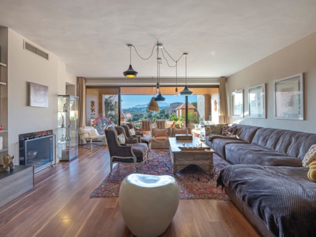 Penthouse in Atalaya