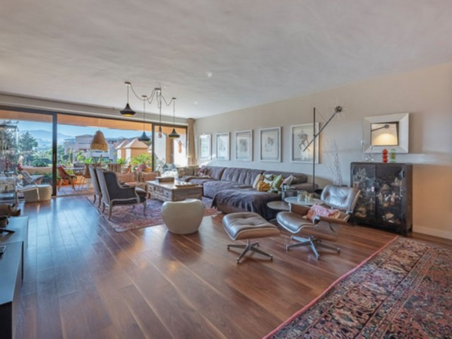 Penthouse in Atalaya