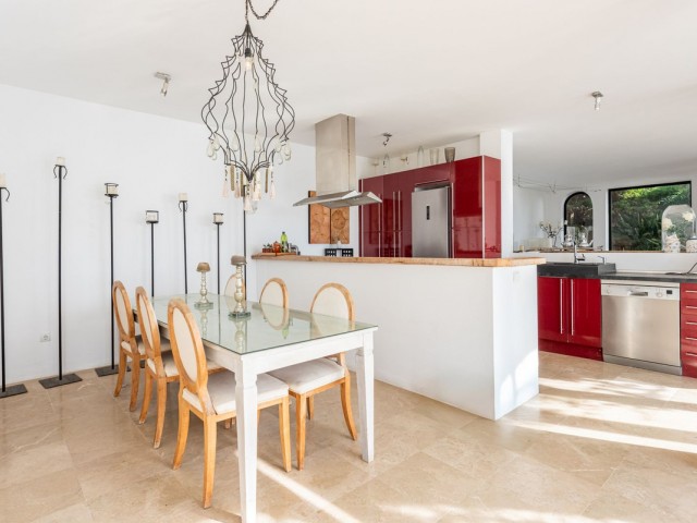 3 Bedrooms Villa in Manilva