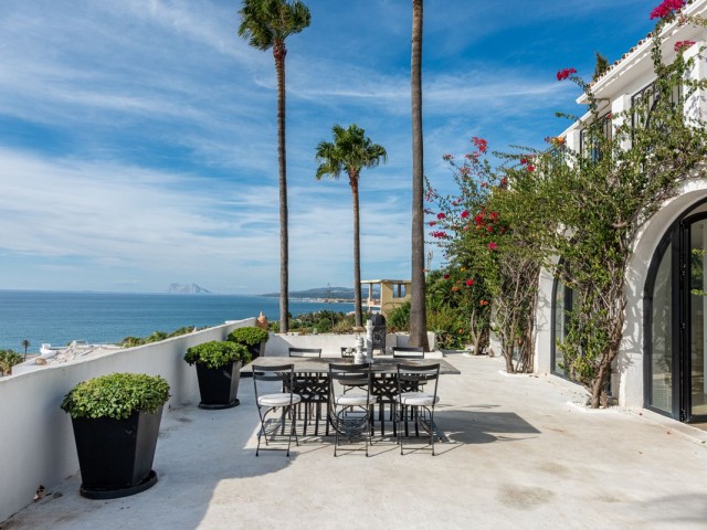 Huvila Manilva - R5185072